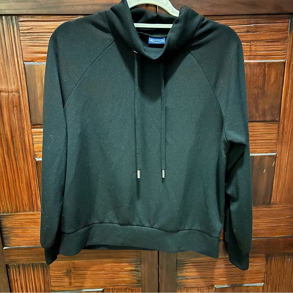 Black loungewear set with barrel pant and top - Picture 11 of 12